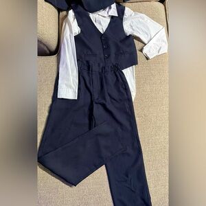 Boys 4 piece suit Sz 14